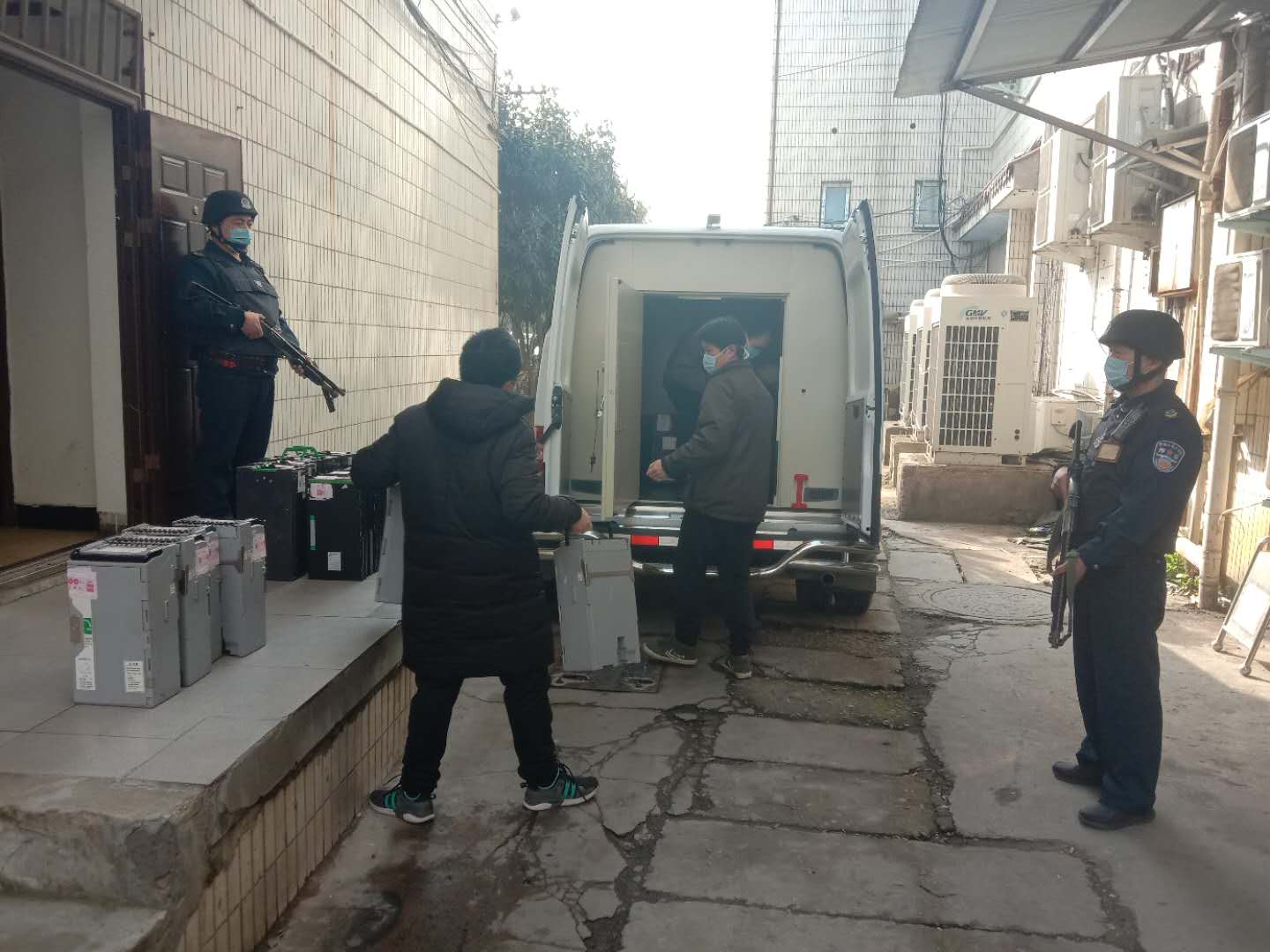 1582299698677158.jpg 1582299698677158.jpg