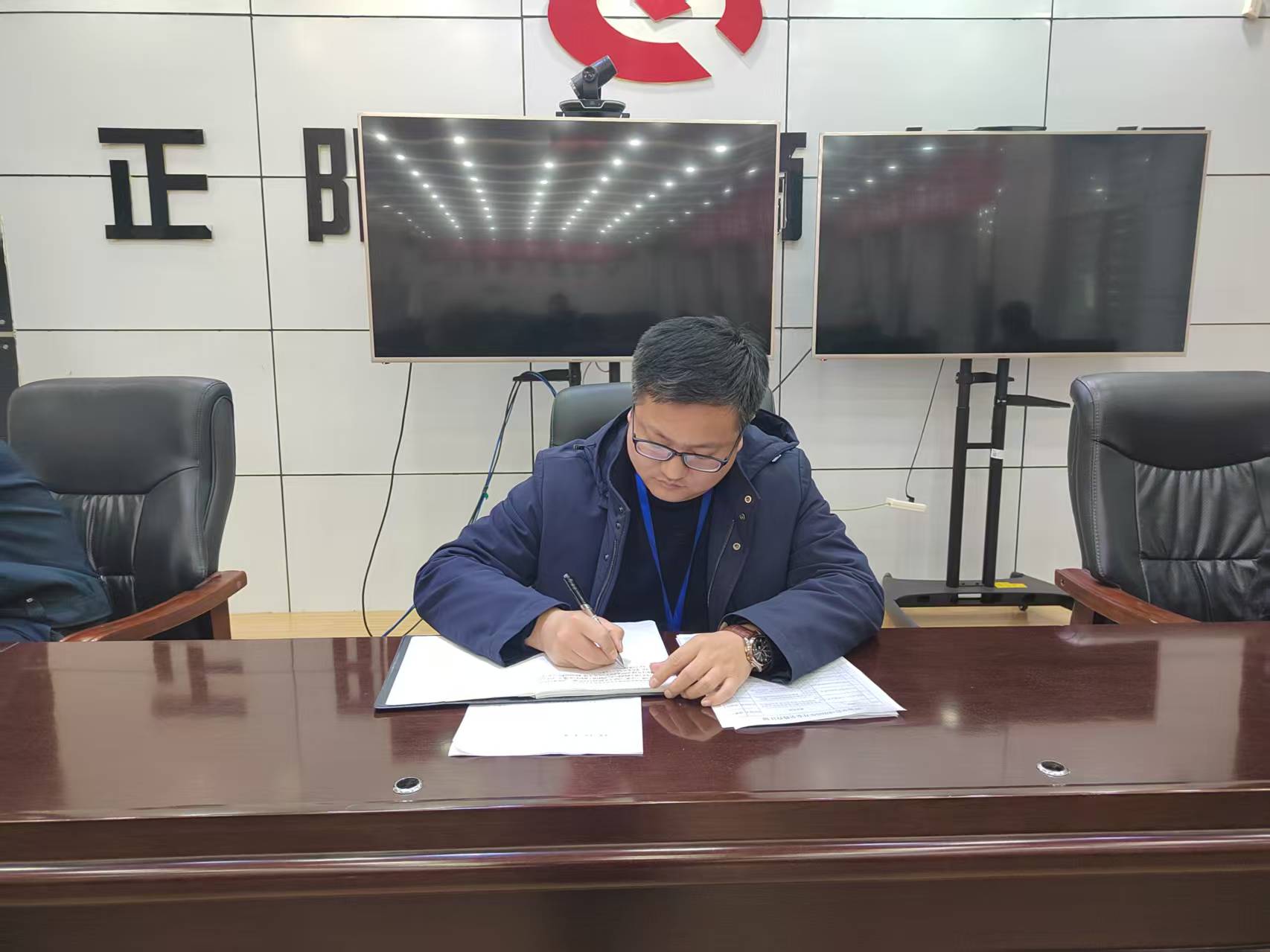 1742043895459166.jpg 1742043895459166.jpg