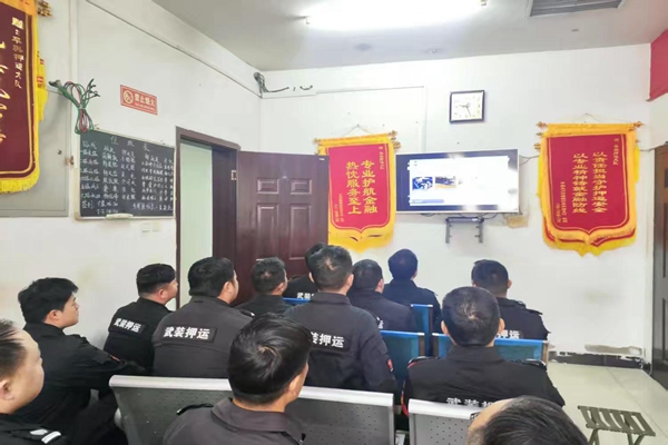 1743681543846388.jpg 13d18656aab74377a67290cc95f0ba4cepand__jpg.heic~tplv-flrovnc8r8-s2-cC-q_0_0_0_0_q0.jpg